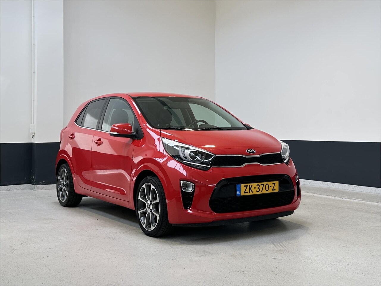 Kia Picanto - 1.0 CVVT Design Edition | NL | 2 Eig | Leder | Navi | Carplay | Camera| Climate | - AutoWereld.nl