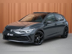 Volkswagen Golf - 1.5 eTSI R-Line Panodak IQ Light Camera Trekhaak DAB Carplay