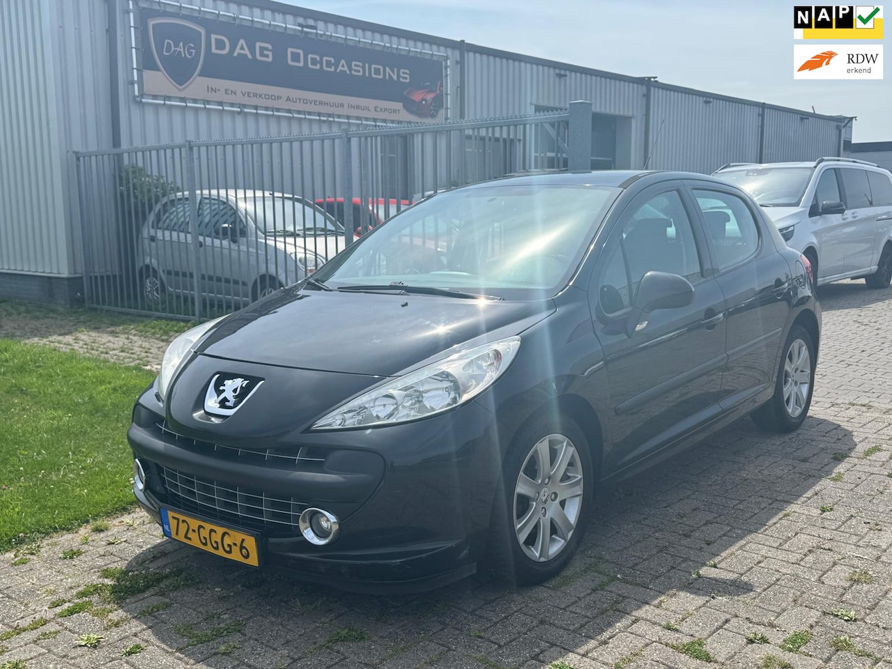 Peugeot 207 - 1.6 VTi XS AUTOMAAT|AIRCO|LM VELGEN|ELEK RAMEN - AutoWereld.nl