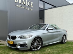 BMW 2-serie Cabrio - 220i High Exe M Sport Leder