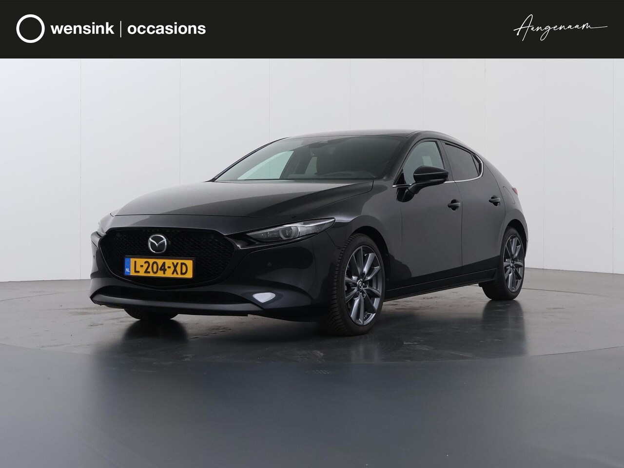 Mazda 3 - 2.0 e-SkyActiv-X M Hybrid 180 Luxury | Trekhaak | Navigatie | Parkeercamera 360° | Stoelve - AutoWereld.nl