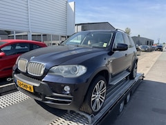 BMW X5 - 4.8I 7-Persoons MOTORSCHADE E70