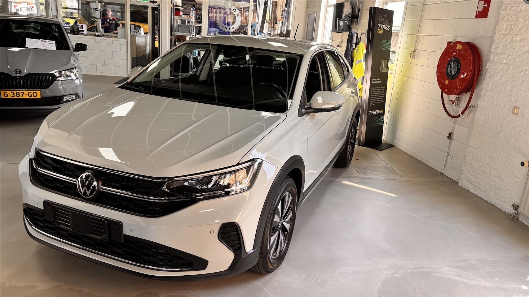 Volkswagen Taigo - 1.0 TSI 110pk DSG-7 Life Apple car play virtueel dashboard - AutoWereld.nl