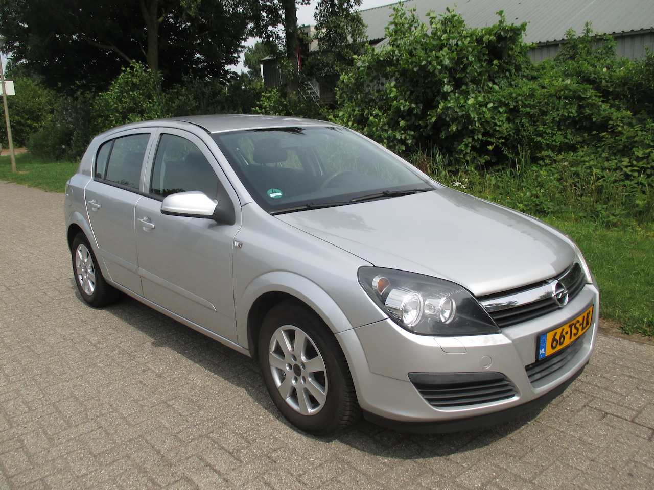 Opel Astra - 1.6 Edition APK  t/m 24-01-2026 - AutoWereld.nl