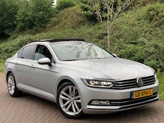 Volkswagen Passat - 1.6 TDI Highline |DSG|SEDAN|PANO|VIRT|FULL|2015| FULL OPTION
