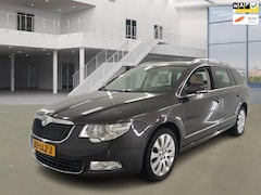 Skoda Superb Combi - 1.8 TSI|pano|navi|leder|psensor|6bak|xenon