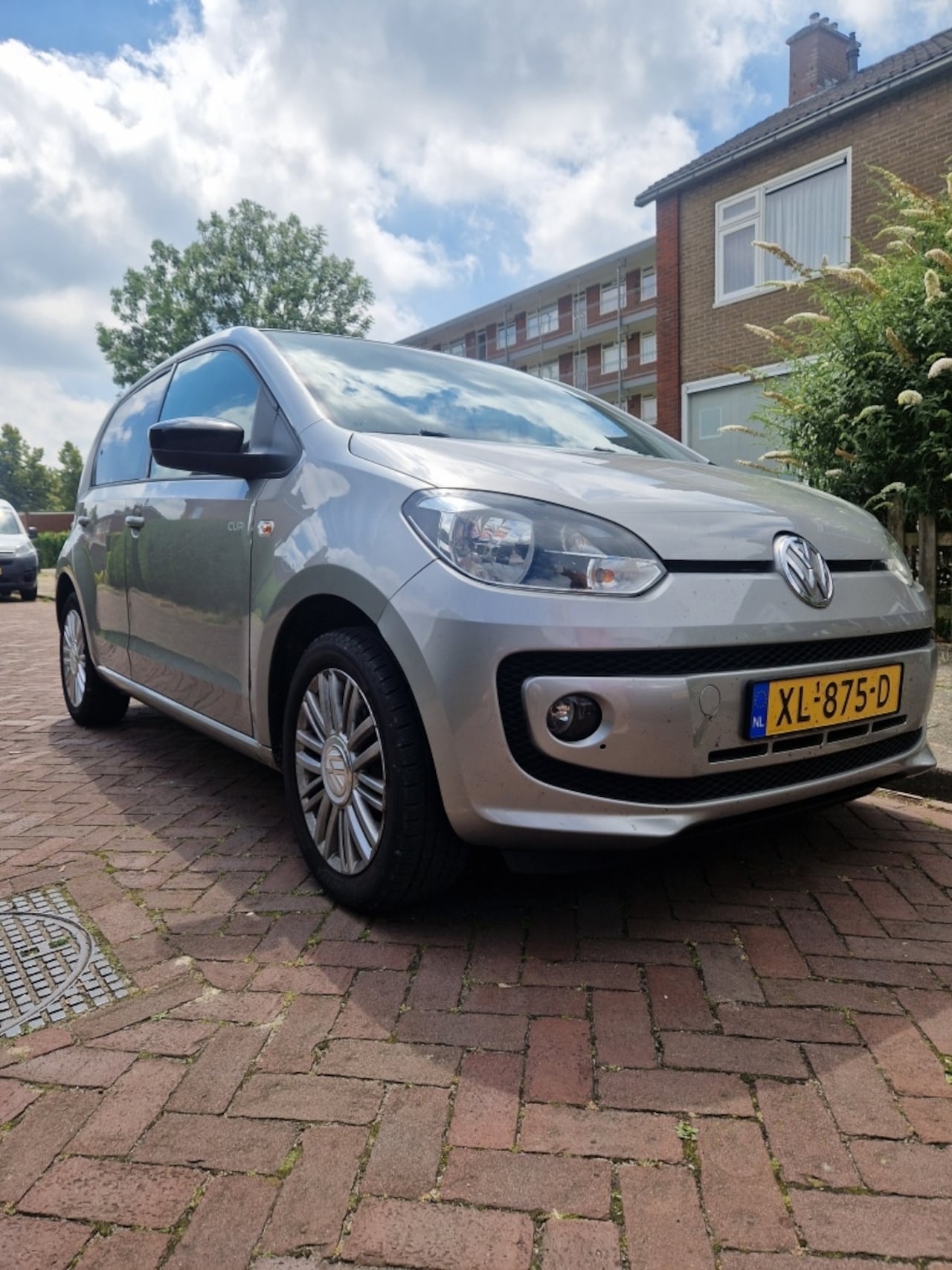 Volkswagen Up! - 1.0 groove up! BlM. - AutoWereld.nl
