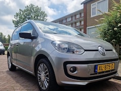 Volkswagen Up! - 1.0 groove up BlM