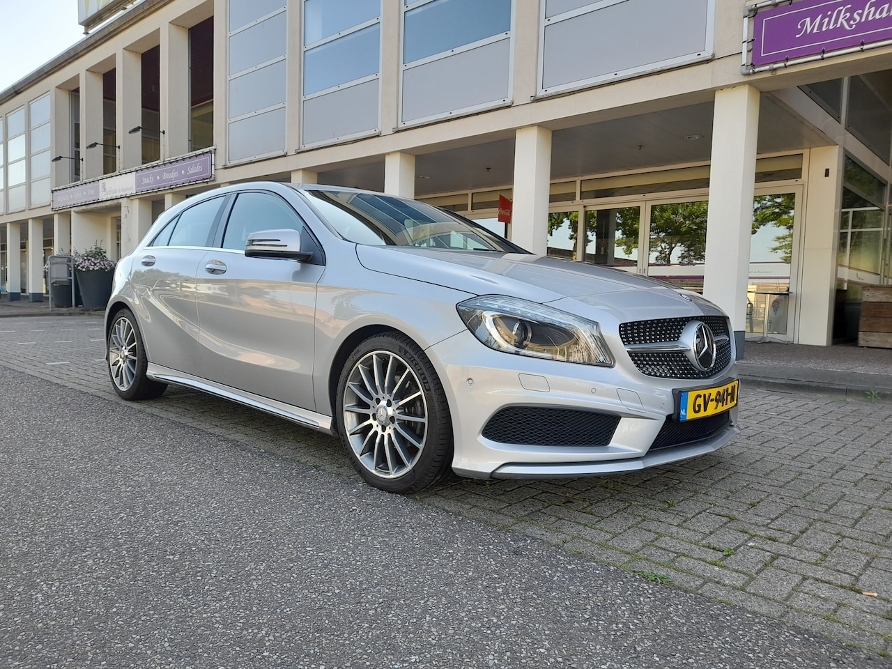 Mercedes-Benz A-klasse - 180 Ambition AMG  Pakket - AutoWereld.nl