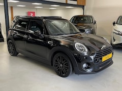 MINI Cooper - 1.5 Chili 5DRS Pano Leder AUT BlackPack ´17