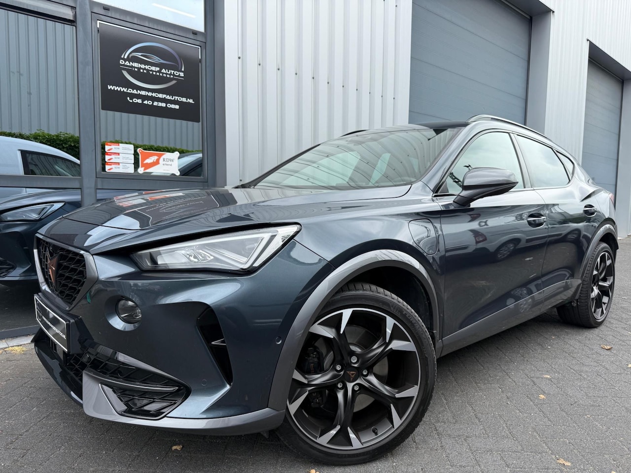 CUPRA Formentor - 1.4 e-Hybrid VZ Performance 245pk 360camera trekhaak - AutoWereld.nl