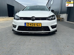 Volkswagen Golf - 1.2 TSI Trendline