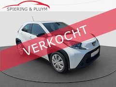 Toyota Aygo X - 1.0 VVT-i S-CVT play Automaat | Adaptive Cruise | Keyless | Climate