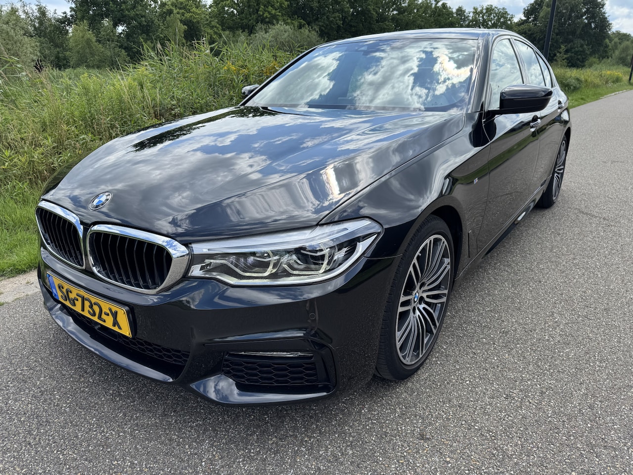 BMW 5-serie - 520i High Executive M Sportpakket - AutoWereld.nl