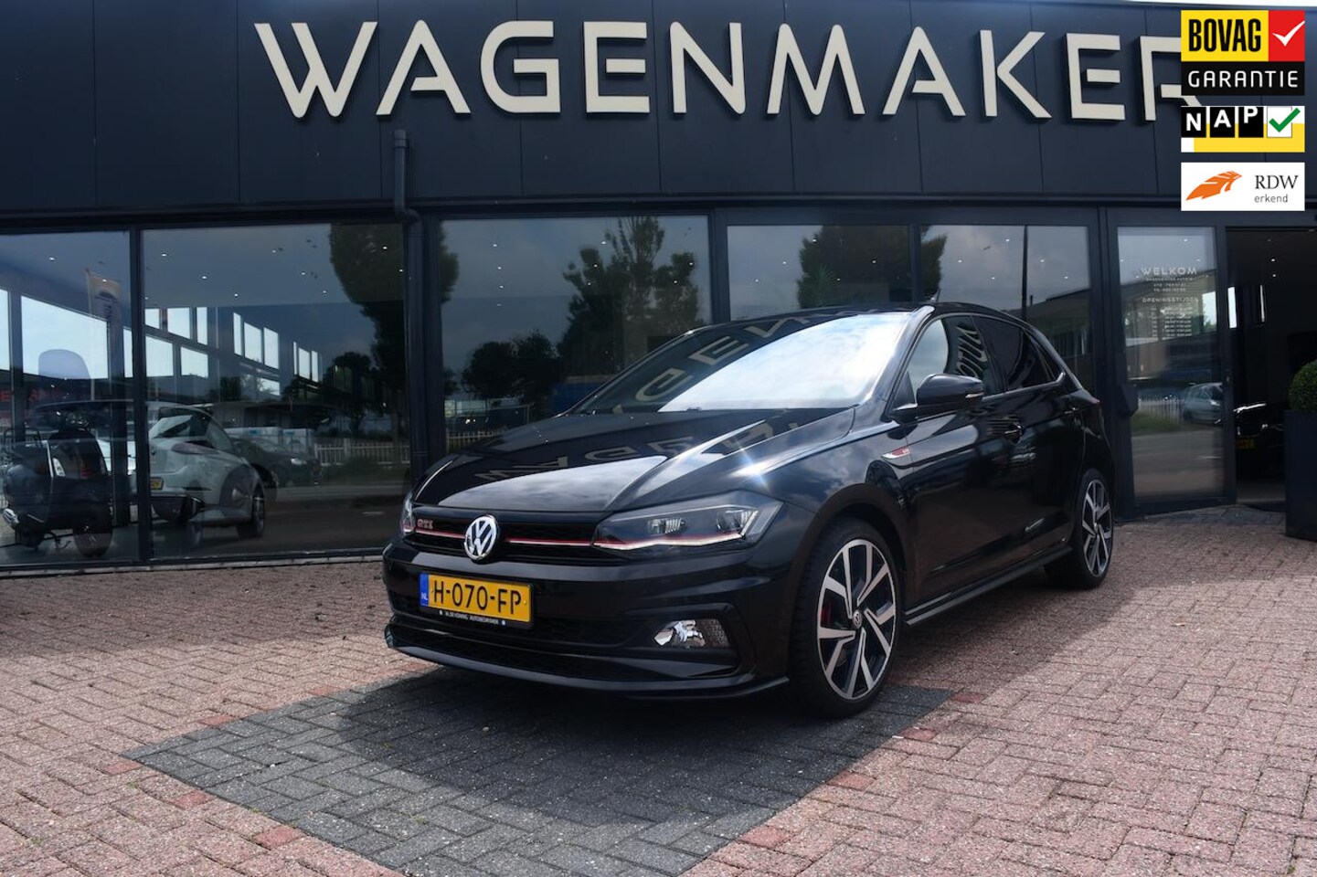 Volkswagen Polo - 2.0 TSI GTI AUT|NAVI|Carplay|ACC|Digit Klok - AutoWereld.nl