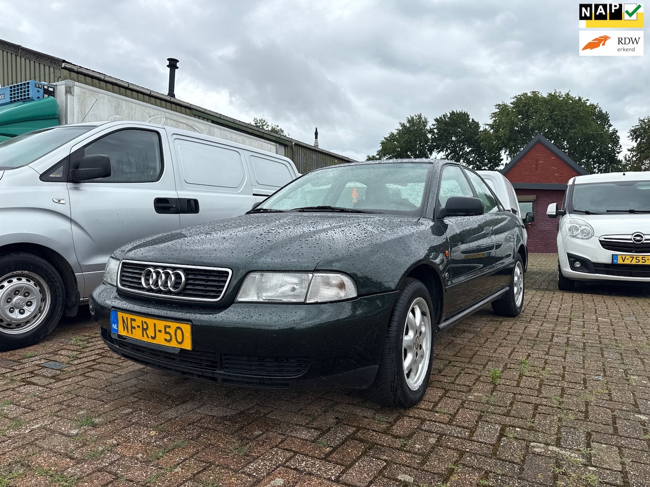 Audi A4 Limousine - 1.6 //APK//NAP - AutoWereld.nl