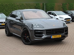 Porsche Cayenne Coupé - 3.0 E-Hybrid / Trekhaak / Panoramadak / Camera / Head-up / Passenger Display / 22'' / Soft