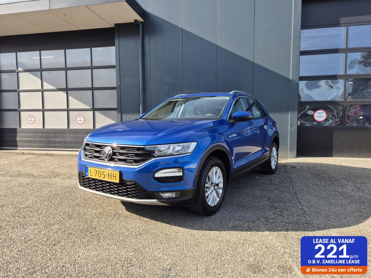 Volkswagen T-Roc - 1.0 TSI Style Business 1.0 TSI Style Business - AutoWereld.nl