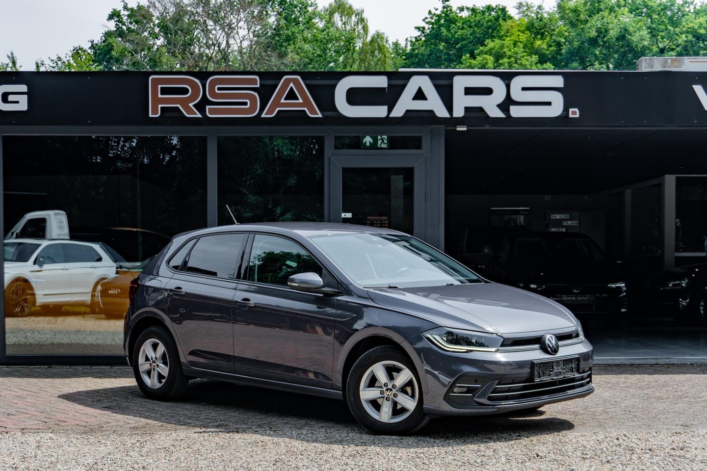 Volkswagen Polo - 1.0 TSI Highline / Car play / Keyless / Garantie / - AutoWereld.nl
