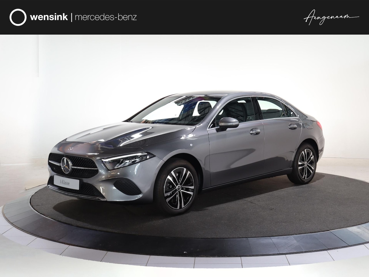 Mercedes-Benz A-klasse - 250e Star Edition Luxury Line | DISTRONIC | Trekhaak | Dodehoekassistent - AutoWereld.nl