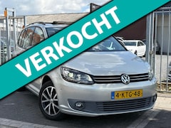 Volkswagen Touran - 1.2 TSI Easyline 7 Persoons | Xenon | Panoramadak | Cruise control | Trekhaak |