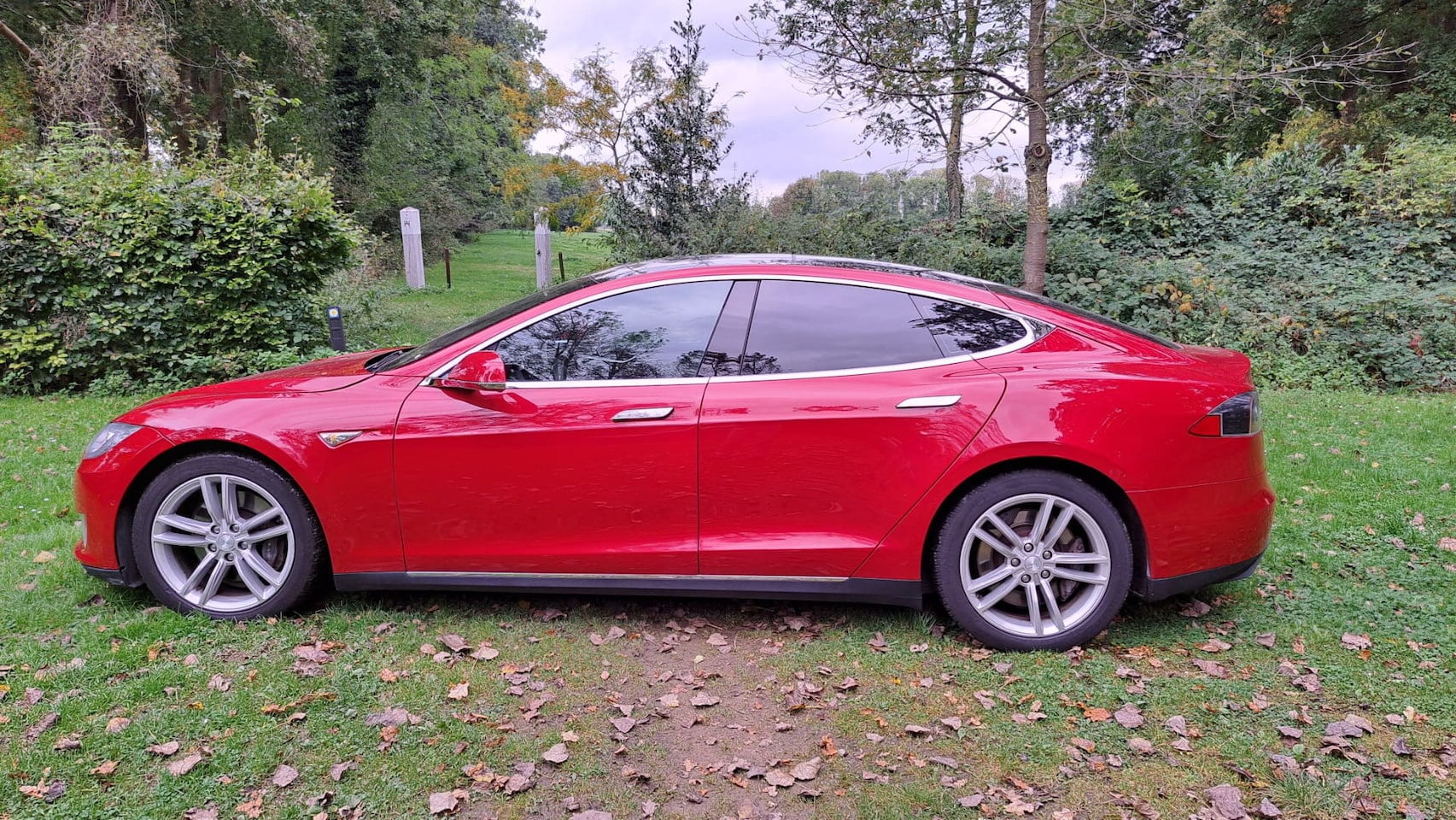 Tesla Model S - 85D Base - AutoWereld.nl