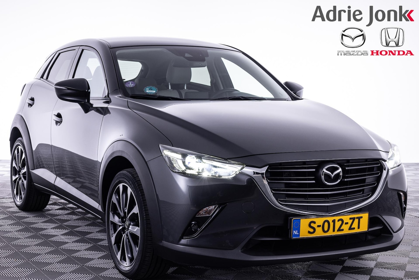 Mazda CX-3 - 2.0 SkyActiv-G 121 Sport Selected | APPLE CARPLAY |  18 INCH LM | UNIEKE BEIGE LEDER/ALCAT - AutoWereld.nl