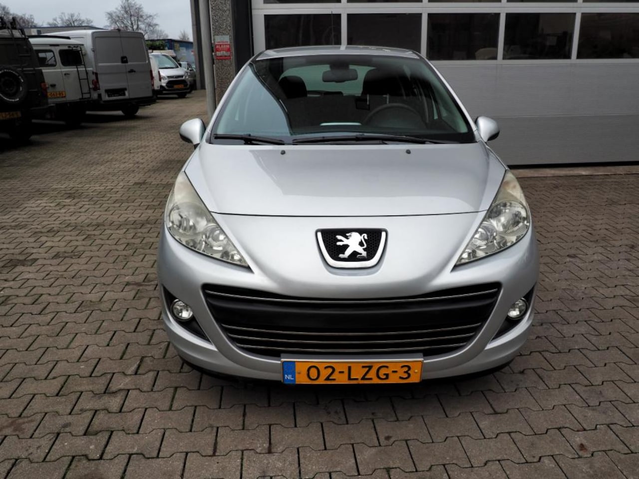 Peugeot 207 - XS 1.6 VTi CLIMA CRUISE PARKEER S. 5 DEURS