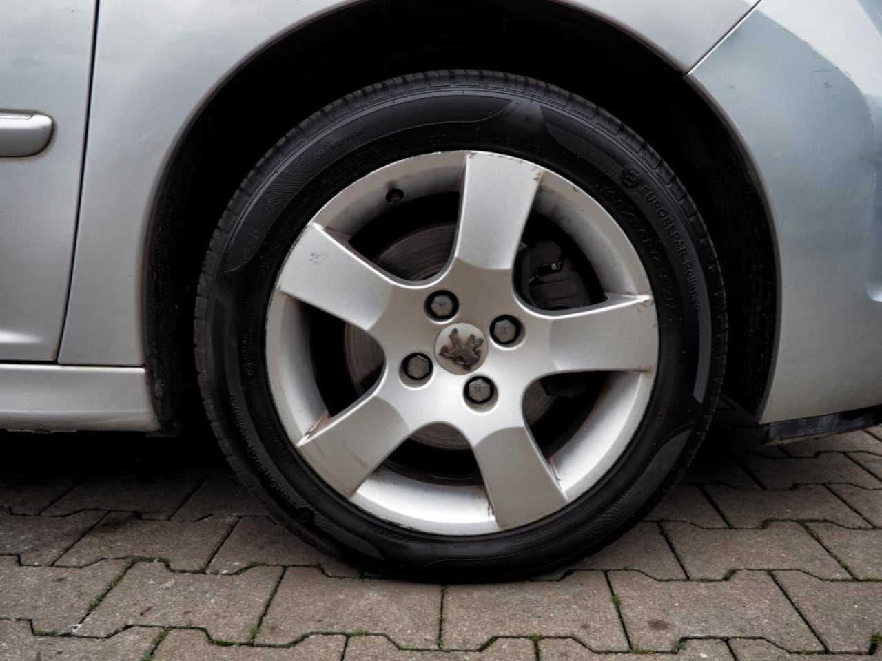 Peugeot 207 - XS 1.6 VTi CLIMA CRUISE PARKEER S. 5 DEURS