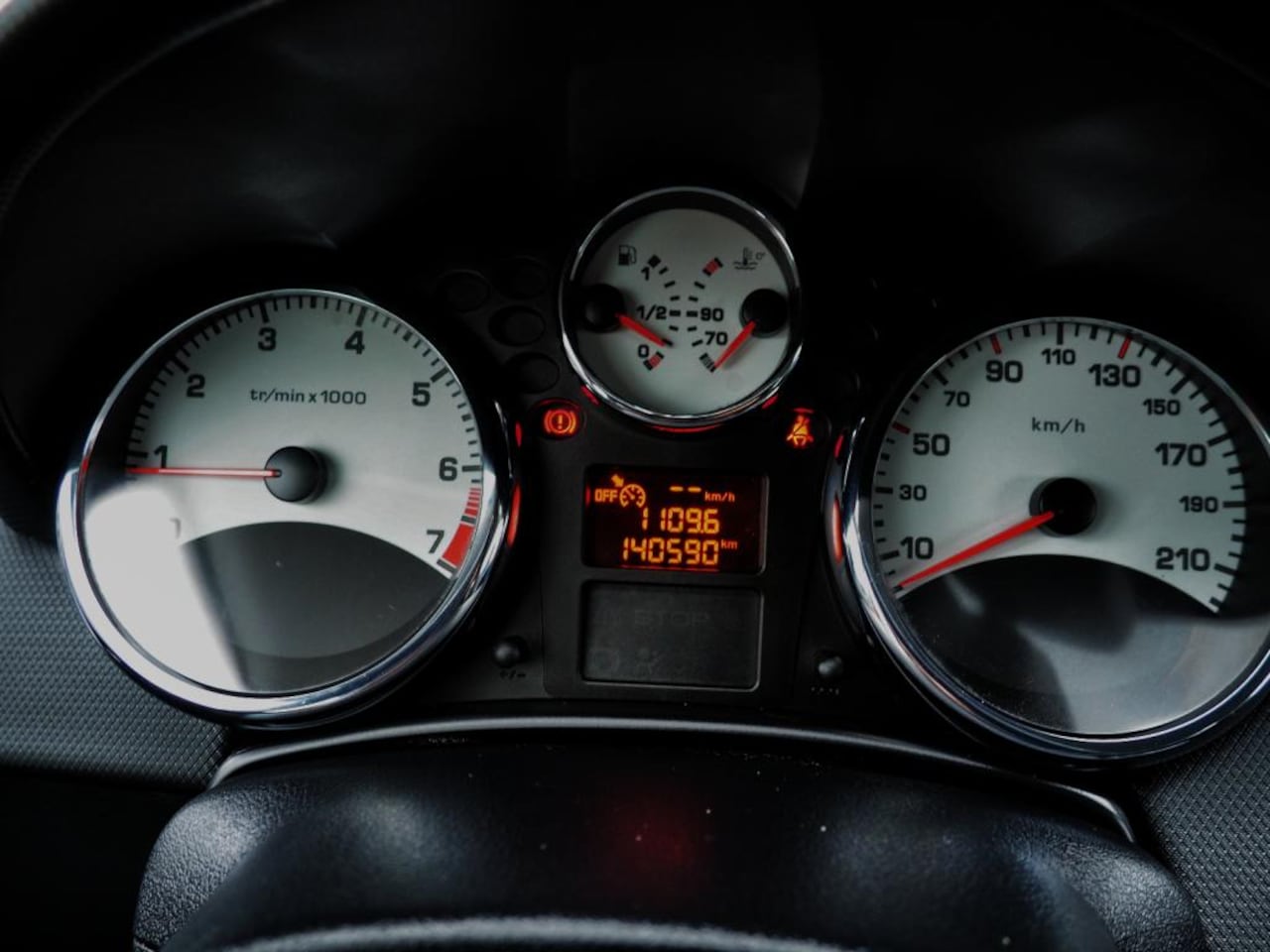 Peugeot 207 - XS 1.6 VTi CLIMA CRUISE PARKEER S. 5 DEURS