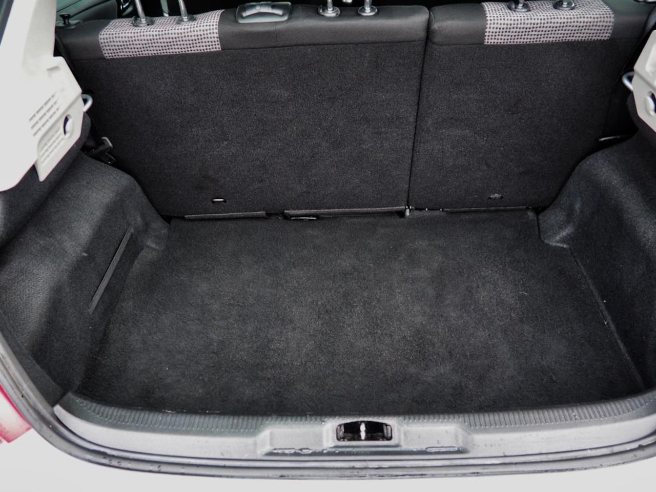 Peugeot 207 - XS 1.6 VTi CLIMA CRUISE PARKEER S. 5 DEURS