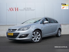Opel Astra Sports Tourer - 1.6 CDTi Business +