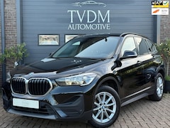 BMW X1 - SDrive18i High Executive|NAVI|LEDER|HUD|CAMERA|STOELVERW