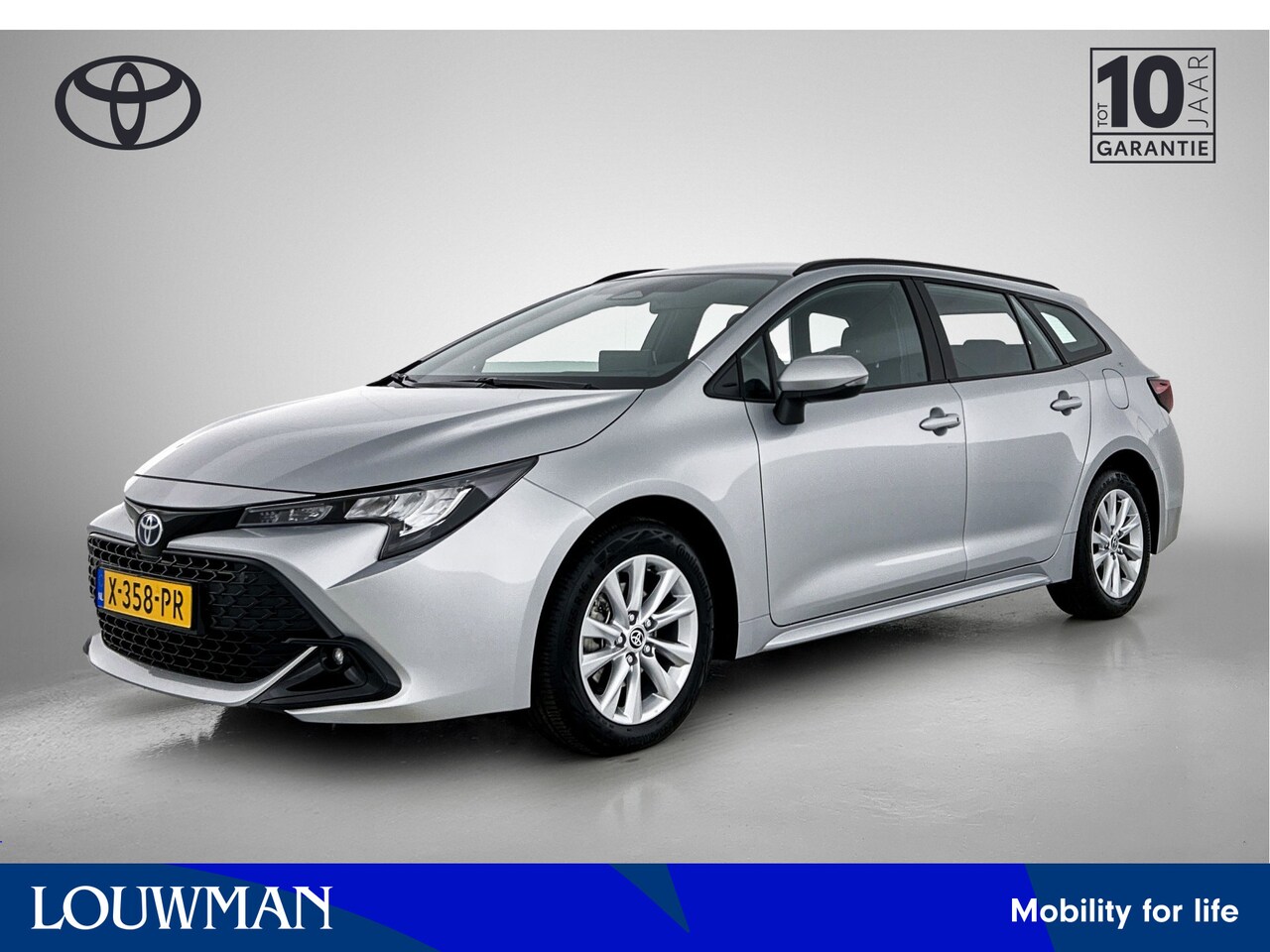 Toyota Corolla Touring Sports - Hybrid 140 Active - AutoWereld.nl