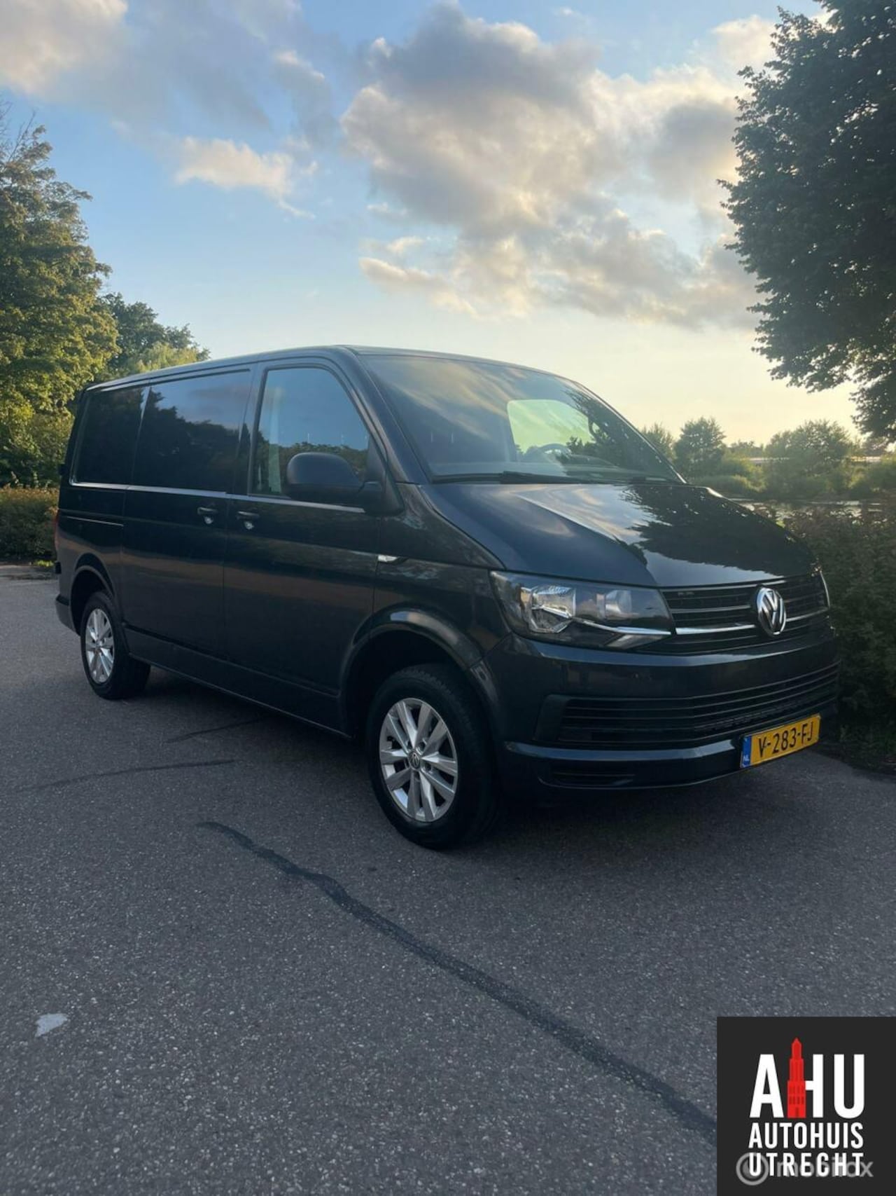 Volkswagen Transporter - 2.0 TDI L1H1 2.0 TDI L1H1 - AutoWereld.nl