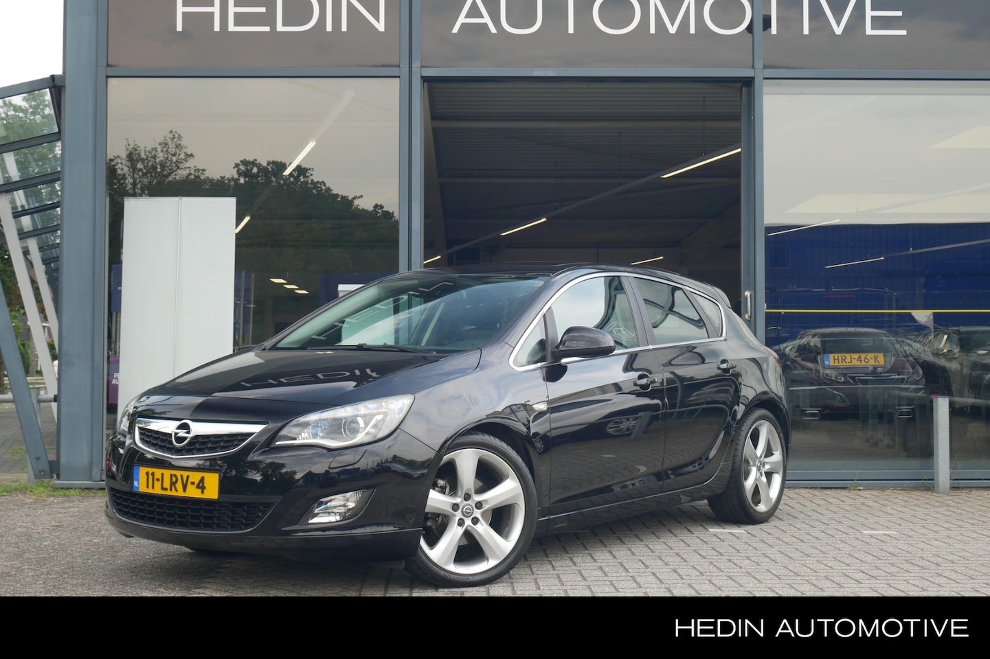 Opel Astra - 1.6 Turbo Sport | Leer | Schuifdak | Trekhaak | Navigatie | Stoelverwarming | - AutoWereld.nl