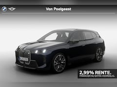 BMW iX - xDrive M70 | Comfort Pack | Innovation Pack | Trekhaak | 23" LM | Sky lounge