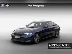 BMW 3-serie - Sedan 330e | M Sport Pro | Comfort Pack | Elektrisch bediend glazen schuif-/kanteldak | Ac