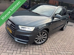 Audi Q3 - 1.4 TFSI 3X S Line NAP / TREKHAAK / NETTE STAAT