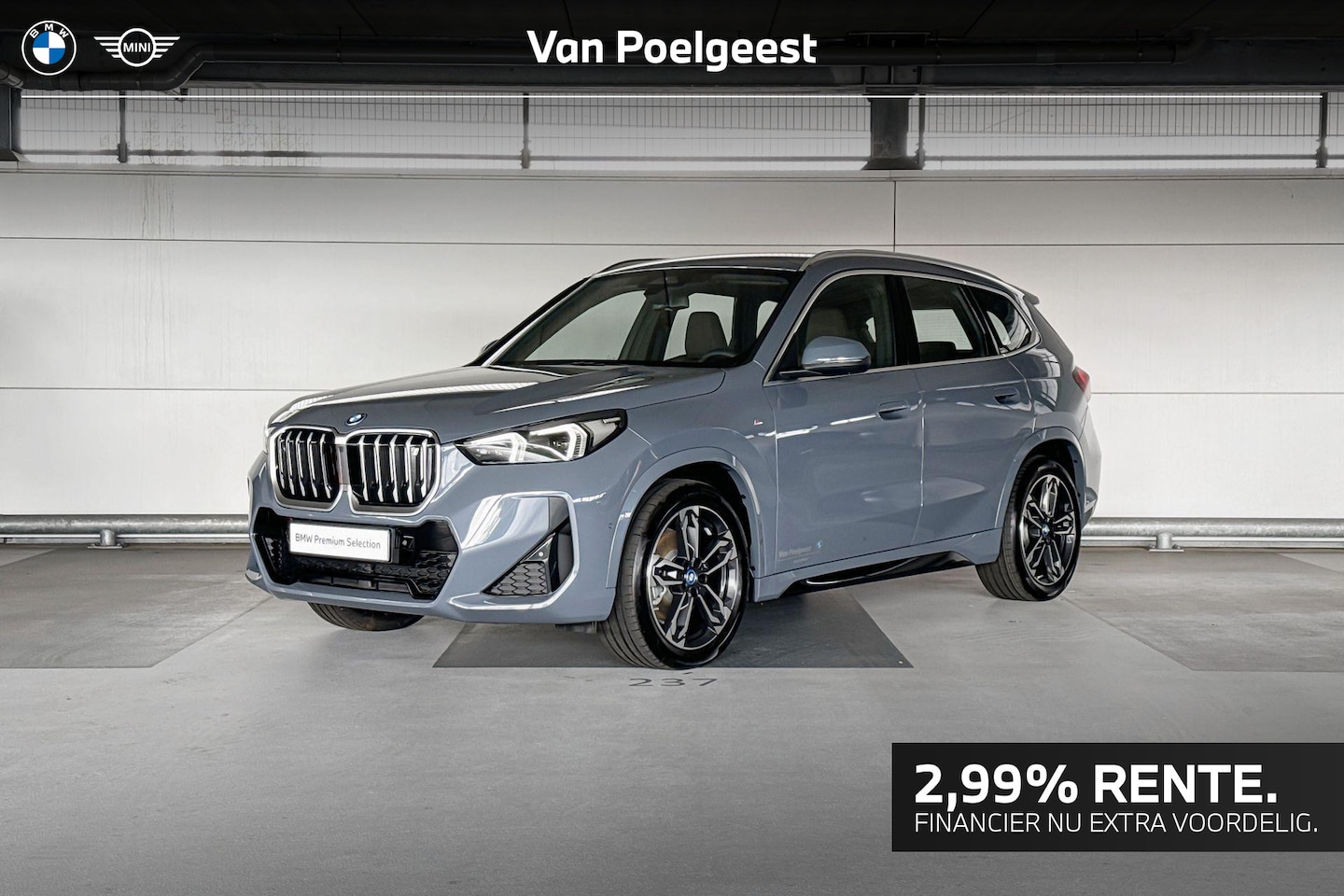 BMW iX1 - xDrive30 67 kWh | M Sportpakket | Adaptieve LED koplampen | - AutoWereld.nl
