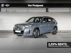 BMW iX1 - xDrive30 67 kWh | M Sportpakket | Adaptieve LED koplampen |