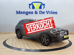 Mercedes-Benz GLC-klasse - 300e 4MATIC Business Solution AMG Airco ECC | Panorama | Trekhaak | Burmester | 360 Camera