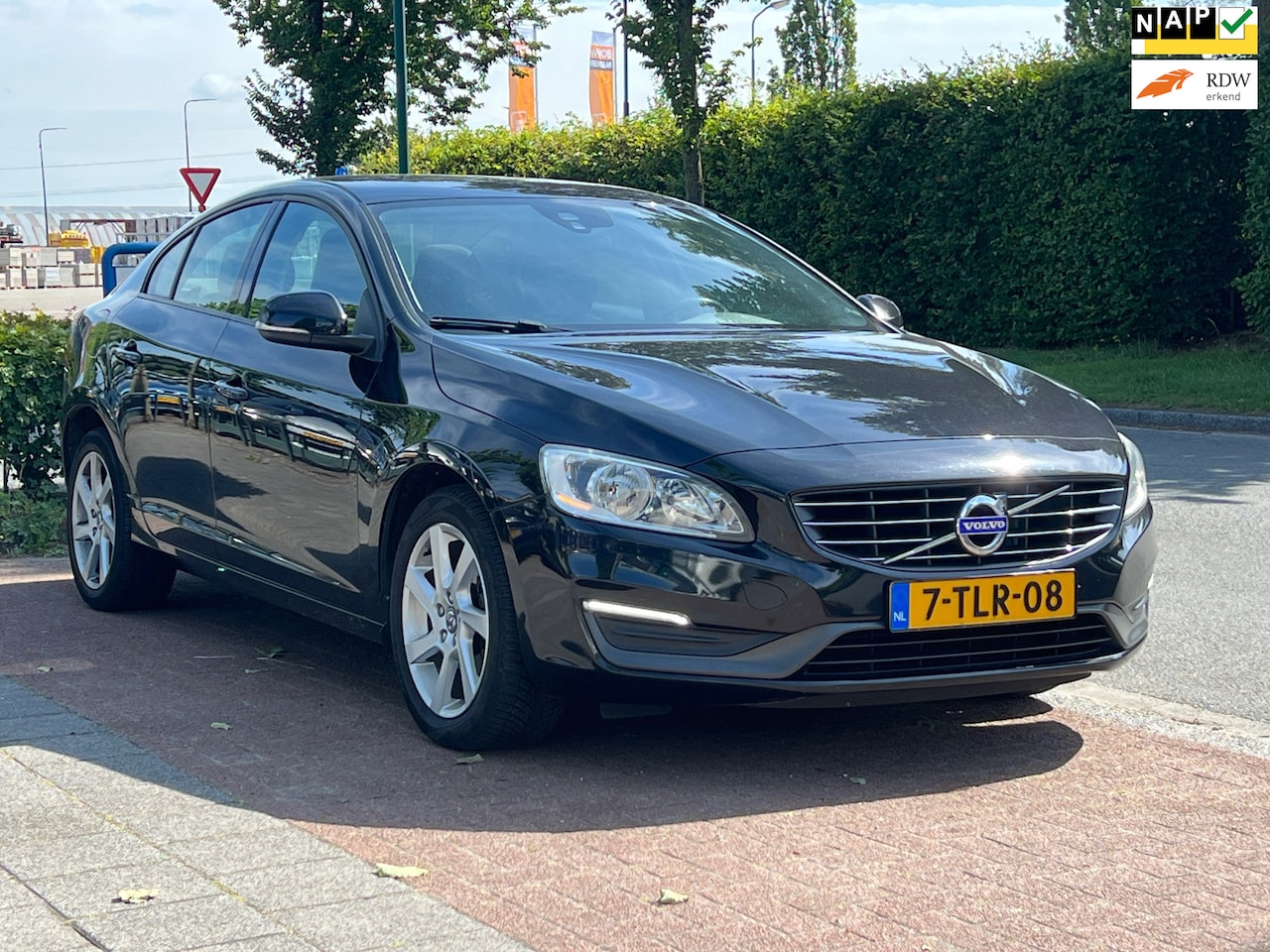 Volvo S60 - 1.6 T3 * DB-RIEM is al v.v. | BOEKJES COMPLEET - AutoWereld.nl