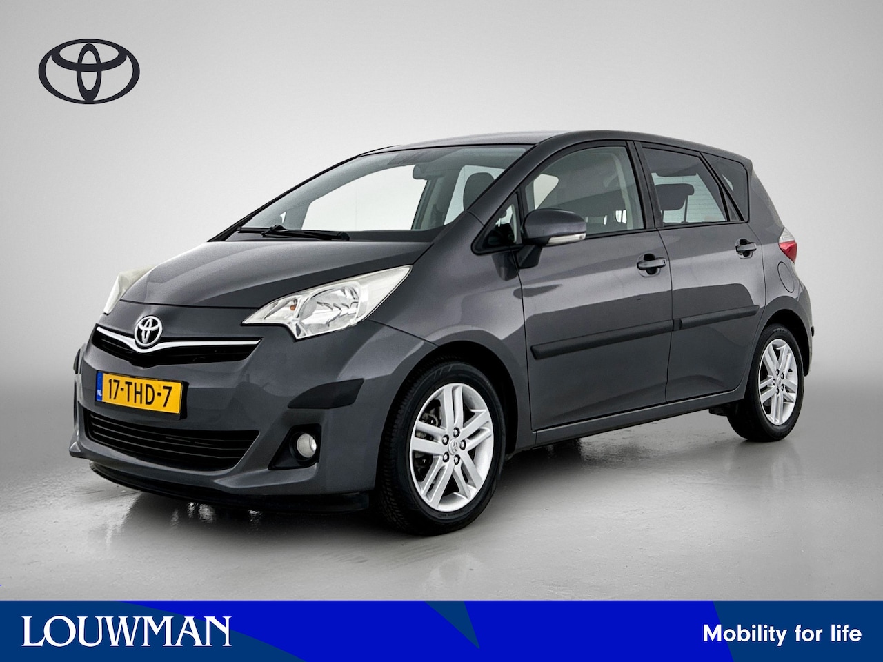 Toyota Verso S - 1.3 VVT-i Dynamic | Trekhaak | Automaat | - AutoWereld.nl