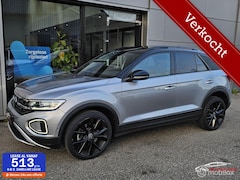 Volkswagen T-Roc - 1.5 TSI Black Style Panorama/Keyless/IQ Light
