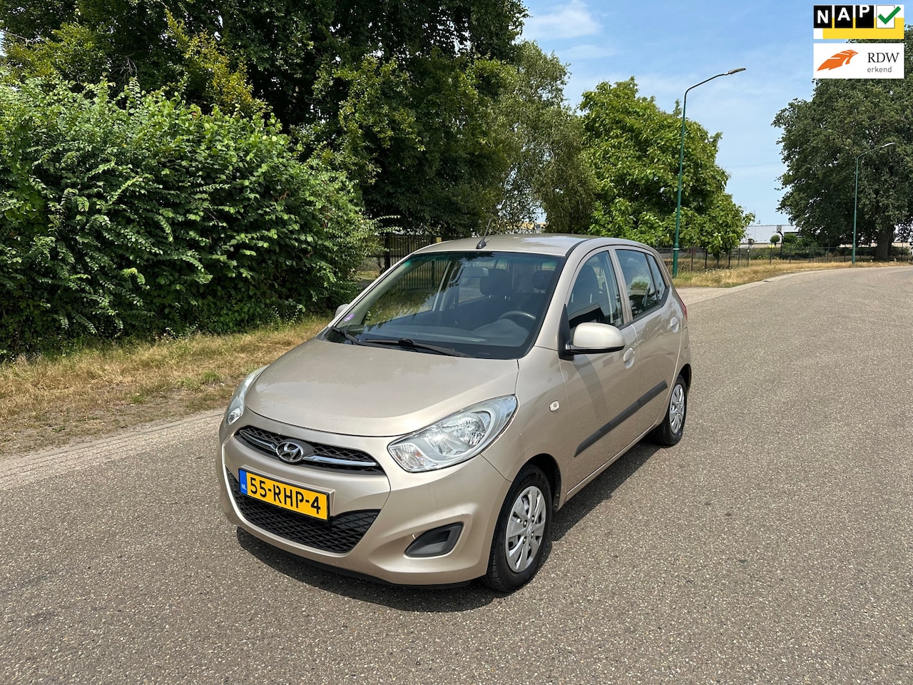 Hyundai i10 - 1.2 i-Drive Cool AIRCO/NIEUWE APK/ ELEK PAKKET - AutoWereld.nl