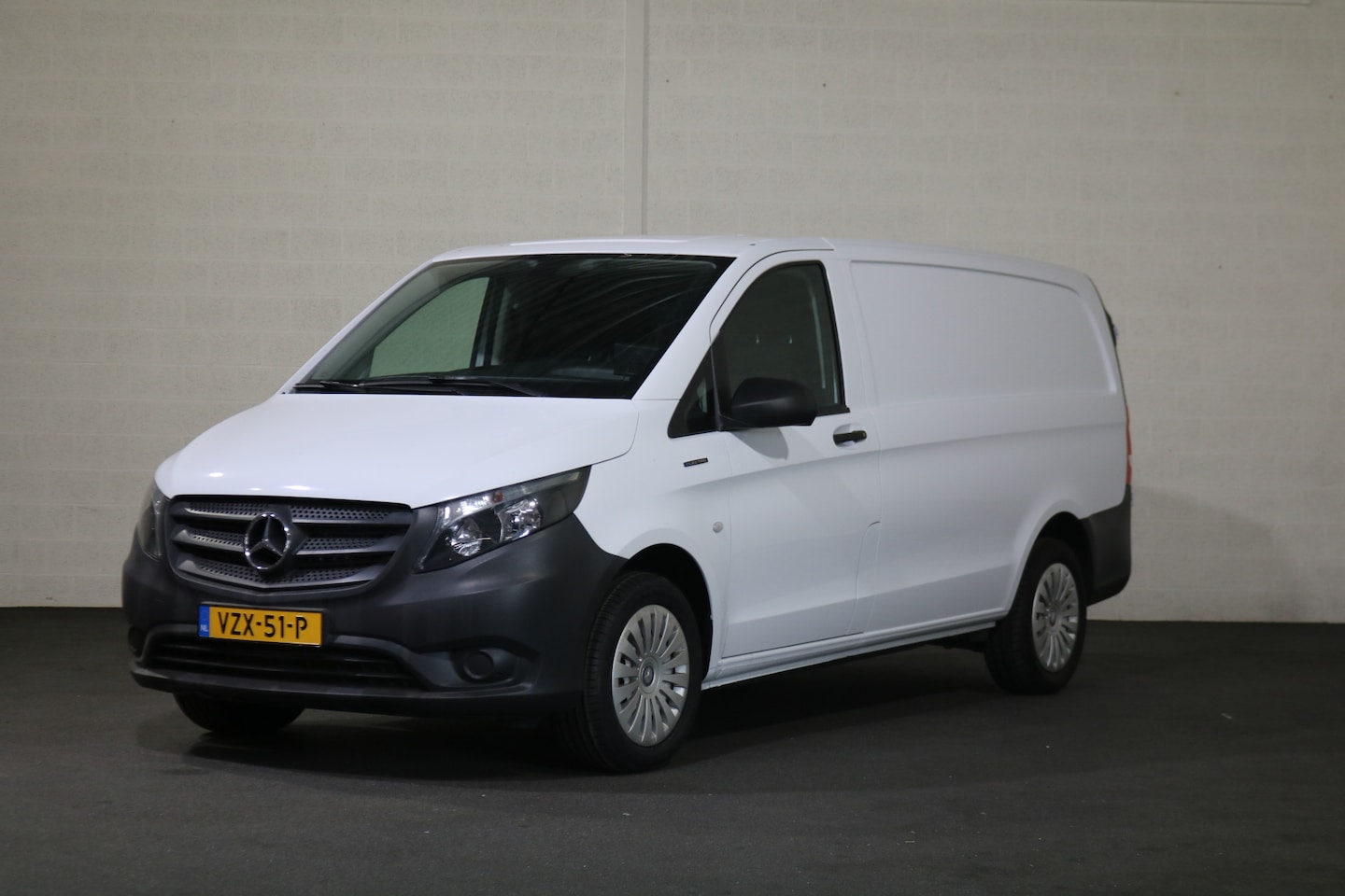Mercedes-Benz eVito - Lang 41 kWh - AutoWereld.nl