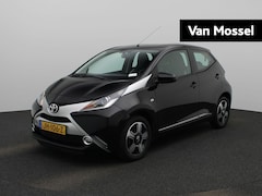 Toyota Aygo - 1.0 VVT-i x-wave | Climate Control | Achteruitrijcamera | Lichtmetalen Velgen |