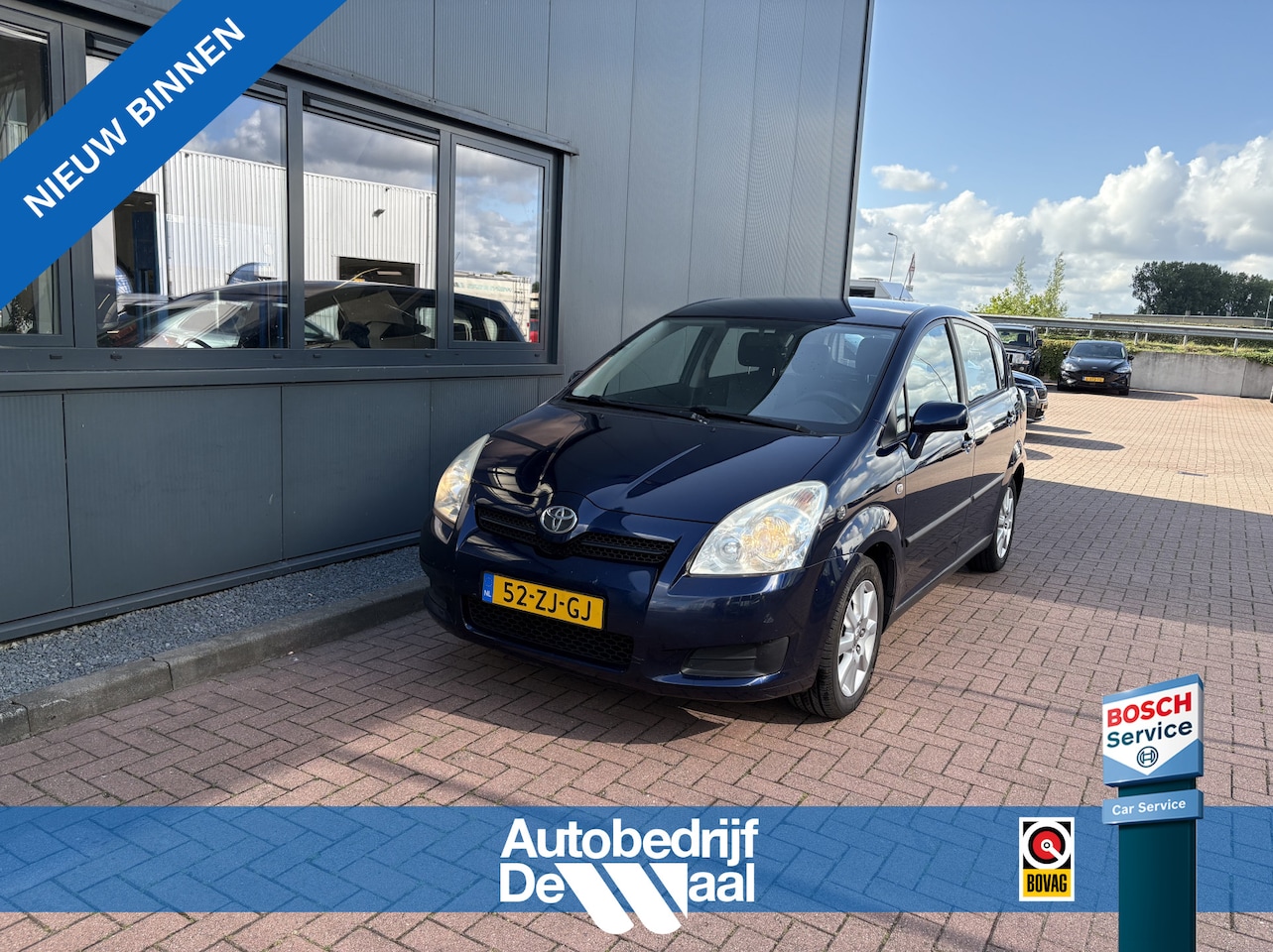 Toyota Verso - 1.8 VVT-i :Linea Terra 7-persoons AIRCO/CRUISE/TREKHAAK/2E EIGENAAR!! - AutoWereld.nl