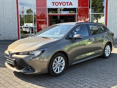 Toyota Corolla Touring Sports - HYBRID 140 DYNAMIC STOEL/STUURVERW NAVI APPLE/ANDROID CLIMA AD-CRUISE 16" LM-VELGEN